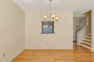 32 Jerimoth Dr, Branford, CT 06405 - Photo 12