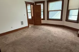110-112 Pixlee Pl, Bridgeport, CT 06610 - Photo 2