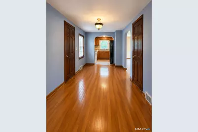 22 Leaf Avenue #2nd Floor, Waterbury, CT 06705 - Photo 4