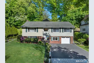 61 Center Drive, Greenwich, CT 06870 - Photo 1