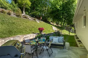 61 Center Dr, Greenwich, CT 06870 - Photo 4