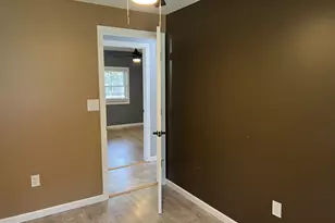 82 Bingham St, Bristol, CT 06010 - Photo 22