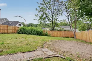 35 Oakleaf St, Bridgeport, CT 06606 - Photo 32