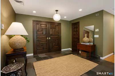 17 Wright Drive, Avon, CT 06001 - Photo 4