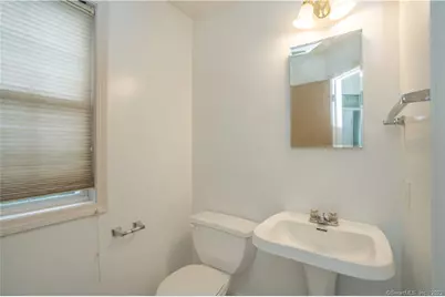 47 Pepper Bush Lane, Newington, CT 06111 - Photo 8