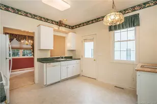 47 Pepper Bush Ln, Newington, CT 06111 - Photo 18