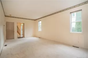 47 Pepper Bush Ln, Newington, CT 06111 - Photo 12