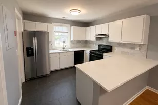 843 Park Ave, Bridgeport, CT 06604 - Photo 16