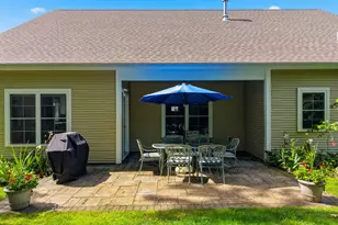 14 Essex Gln Dr, Essex, CT 06426 - Photo 4