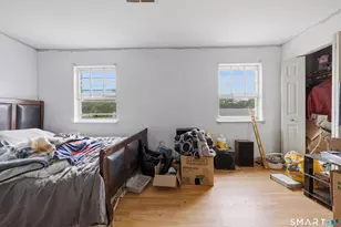 50 Greenhouse Rd, Bridgeport, CT 06606 - Photo 12