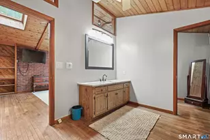 37 Anella Dr, Bethany, CT 06524 - Photo 26