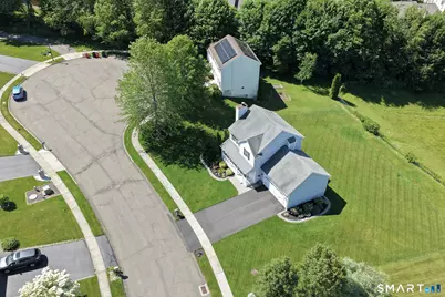 65 Walt Drive, Meriden, CT 06450 - Photo 4