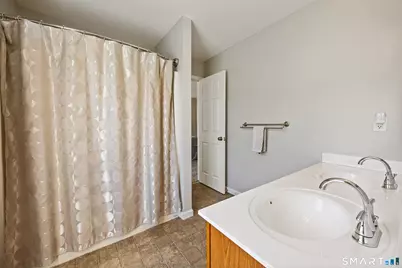 65 Walt Drive, Meriden, CT 06450 - Photo 22
