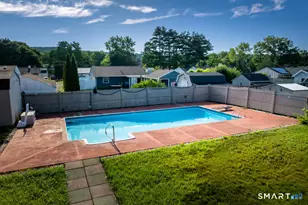 66 Carol Dr, Plainville, CT 06062 - Photo 32