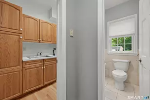 38 Douglas Dr, Hamden, CT 06518 - Photo 14
