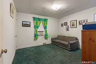 38 Fleetwood Dr, Waterbury, CT 06706 - Photo 14