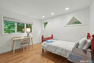 91 Raymond St, Darien, CT 06820 - Photo 24