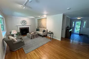 91 Raymond St, Darien, CT 06820 - Photo 8