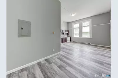 111 Franklin Square #106, New Britain, CT 06051 - Photo 8