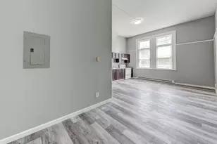 111 Franklin Square, New Britain, CT 06051 - Photo 8