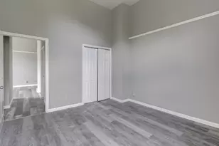 111 Franklin Square, New Britain, CT 06051 - Photo 12