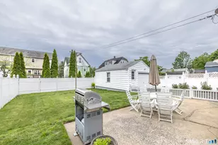 343 Hollister St, Stratford, CT 06615 - Photo 20