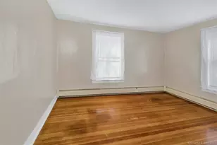 56 Winter St, Manchester, CT 06040 - Photo 18
