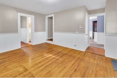 56 Winter Street, Manchester, CT 06040 - Photo 6