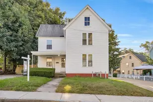 56 Winter St, Manchester, CT 06040 - Photo 2