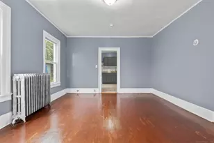 1105 N Main St, Waterbury, CT 06704 - Photo 6