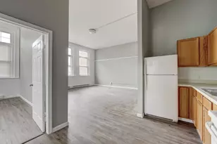 111 Franklin Square, New Britain, CT 06051 - Photo 8
