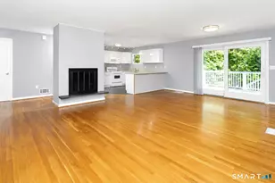5 Wakerobin Rd, Norwalk, CT 06851 - Photo 4