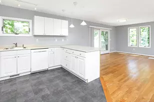 5 Wakerobin Rd, Norwalk, CT 06851 - Photo 10
