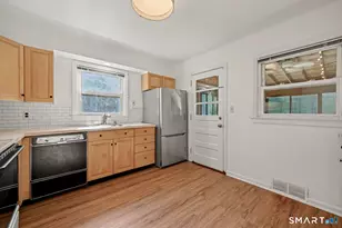 27 Lund Ave, Stamford, CT 06907 - Photo 14