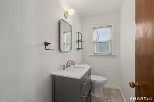 27 Lund Ave, Stamford, CT 06907 - Photo 24