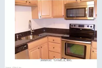 2324 Cromwell Hills Drive #2324, Cromwell, CT 06416 - Photo 2