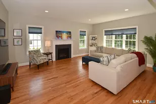 151 Longview Dr, Manchester, CT 06040 - Photo 8