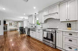 14 Cedrus Ct, Branford, CT 06405 - Photo 10