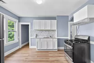 1105 N Main St, Waterbury, CT 06704 - Photo 1