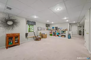 82 Beverly Dr, Avon, CT 06001 - Photo 22