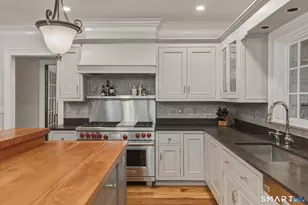 8 Wedges Field, Weston, CT 06883 - Photo 14