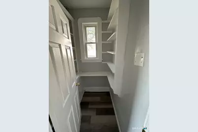 196 Park Street, Hartford, CT 06106 - Photo 14