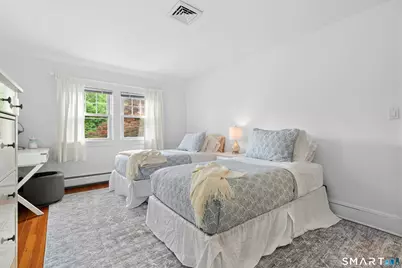 36 Mortimer Street, New Canaan, CT 06840 - Photo 20