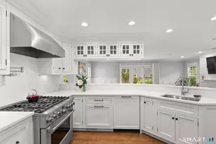 1644 Boston Post Rd, Darien, CT 06820 - Photo 12