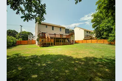 1681 Litchfield Turnpike, Woodbridge, CT 06525 - Photo 2