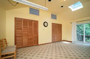 1681 Litchfield Turnpike, Woodbridge, CT 06525 - Photo 32