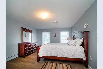 1681 Litchfield Turnpike, Woodbridge, CT 06525 - Photo 18