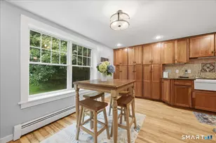 82 Old Post Rd, Clinton, CT 06413 - Photo 12