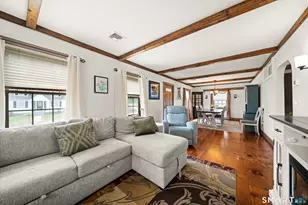 10 Manning Rd, Windsor Locks, CT 06096 - Photo 2
