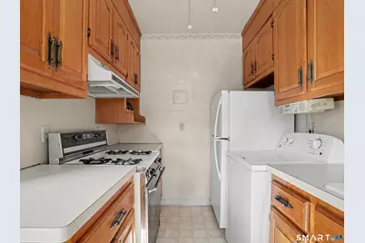 264 Texas Avenue #264, Bridgeport, CT 06610 - Photo 8